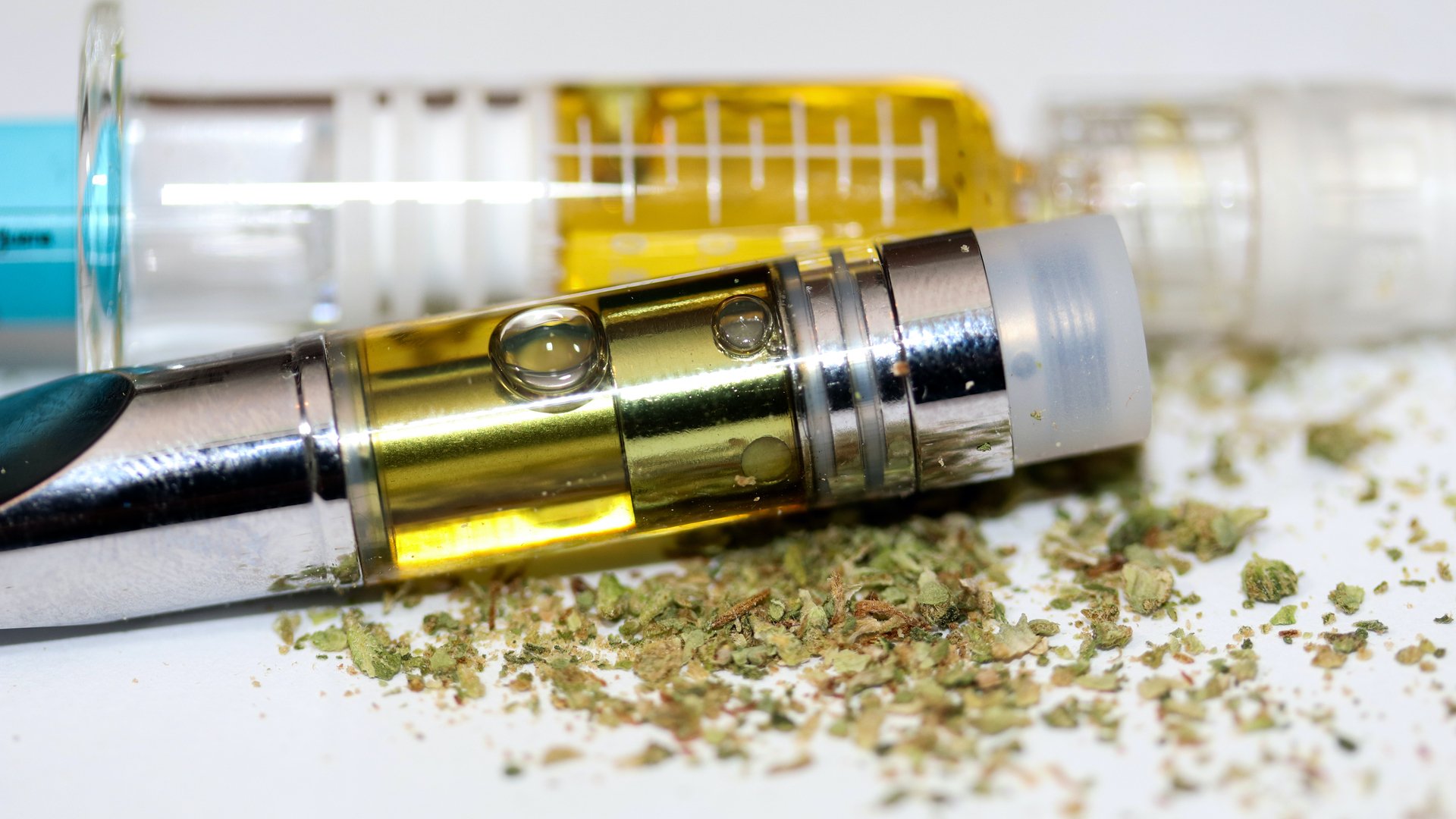 The Rise of THCA Vape Carts Why They're Gaining Popularity and What You Should Know