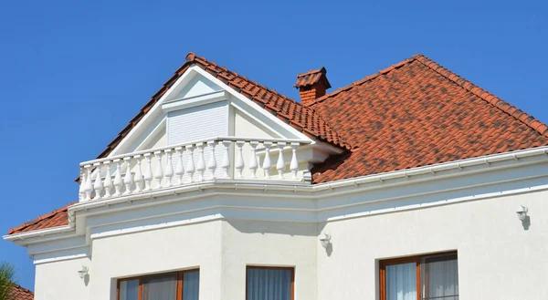 What to Expect During a Roof Replacement in Mesa