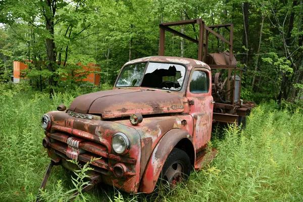 Detroit Car Owners: Is It Time to Junk Your Vehicle?