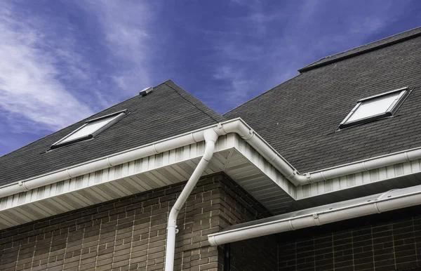 What to Expect During a Roof Replacement in Richmond