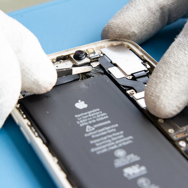 Avoid Common Mistakes: How to Use an iPhone Screen Replacement Kit Properly